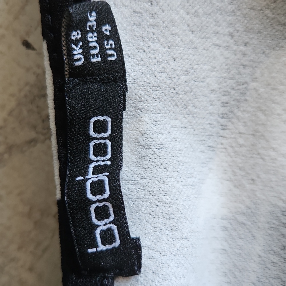 Boohoo - Picture 6 of 7